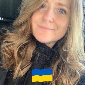 Meet your Posher, Leigh